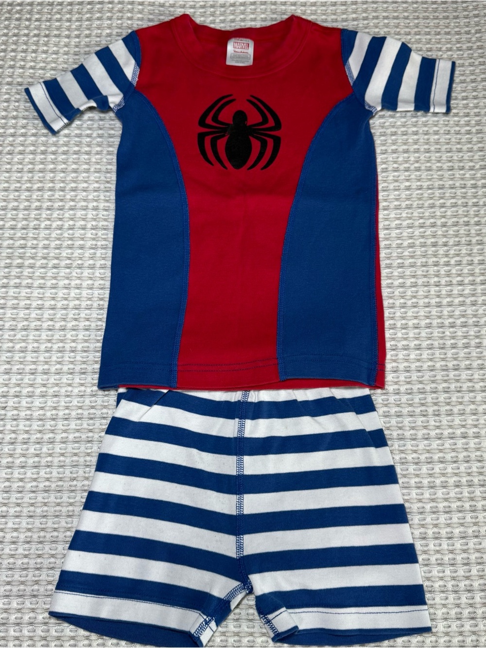 Hanna Anderson Marvel Spiderman Pajama Set Size 5/110 Cm Short Sleeve & Shorts